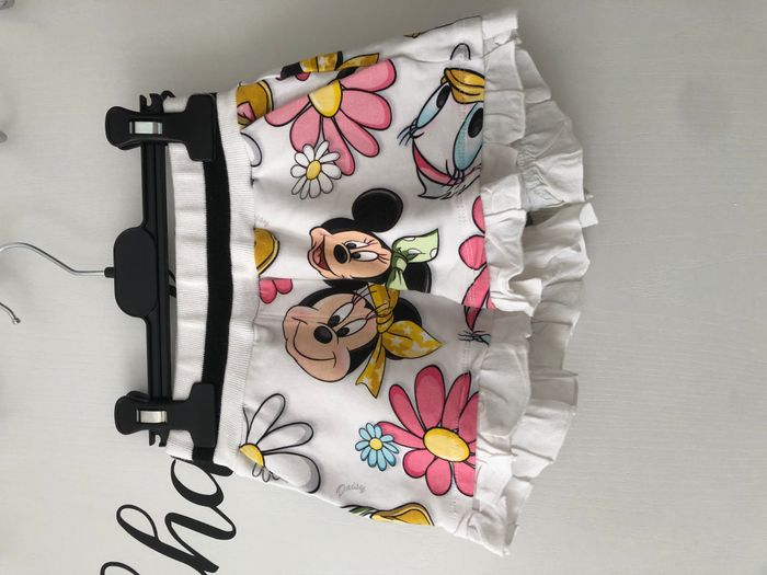 Short fille, Monnalisa