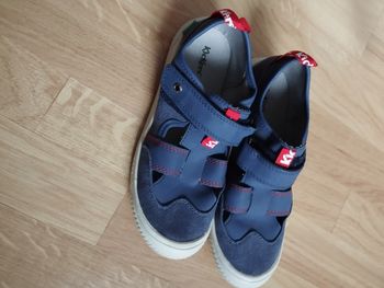 Kickers taille 34 neuves 