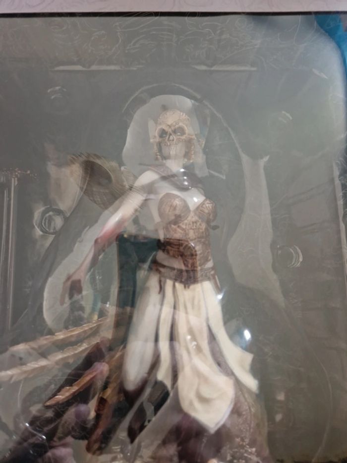 Figurine Kier 1/8 court of the dead neuve - photo numéro 2