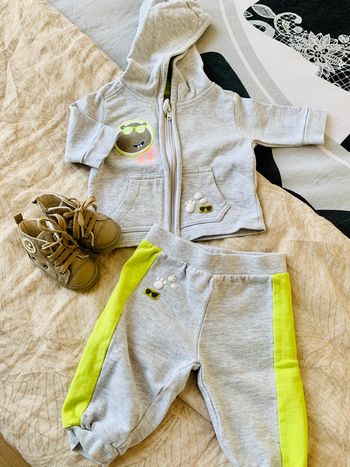 Jogging hippopotame + baskets en 3 mois