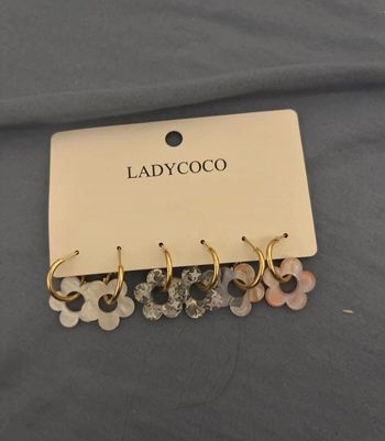 3 paire de boucle d'oreille