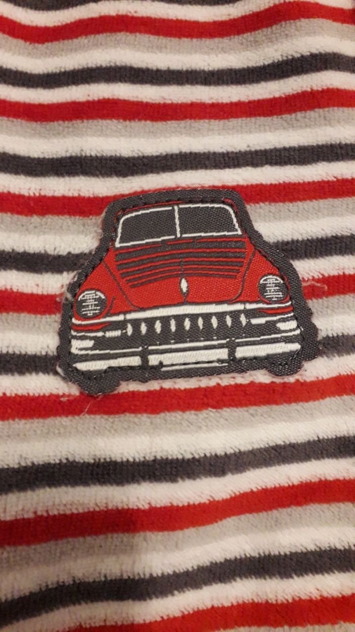 Pyjama 6 mois - photo numéro 2