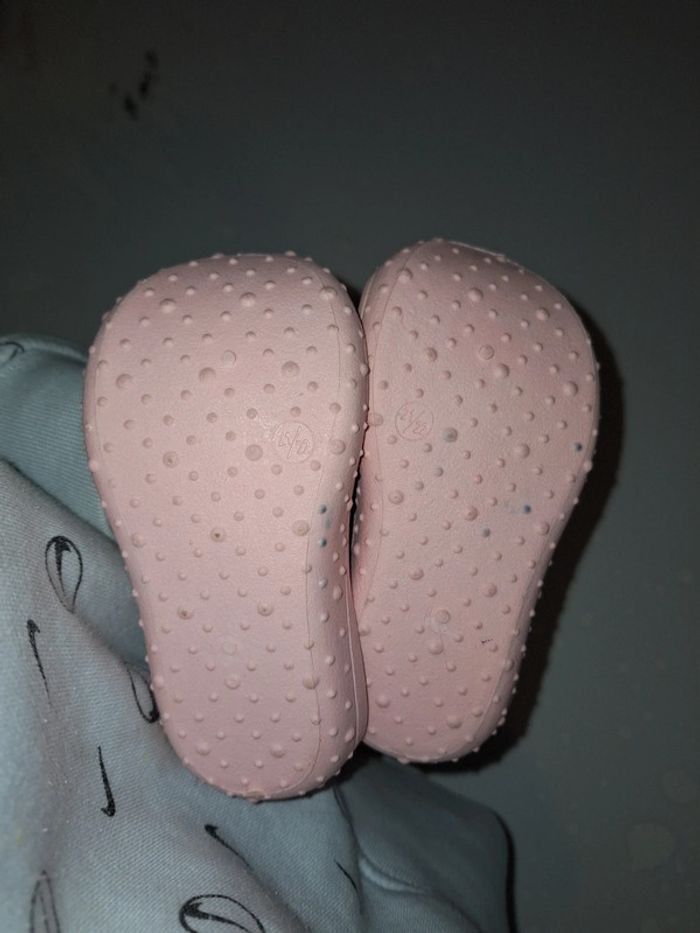 Chaussons effet chausettes - photo numéro 3