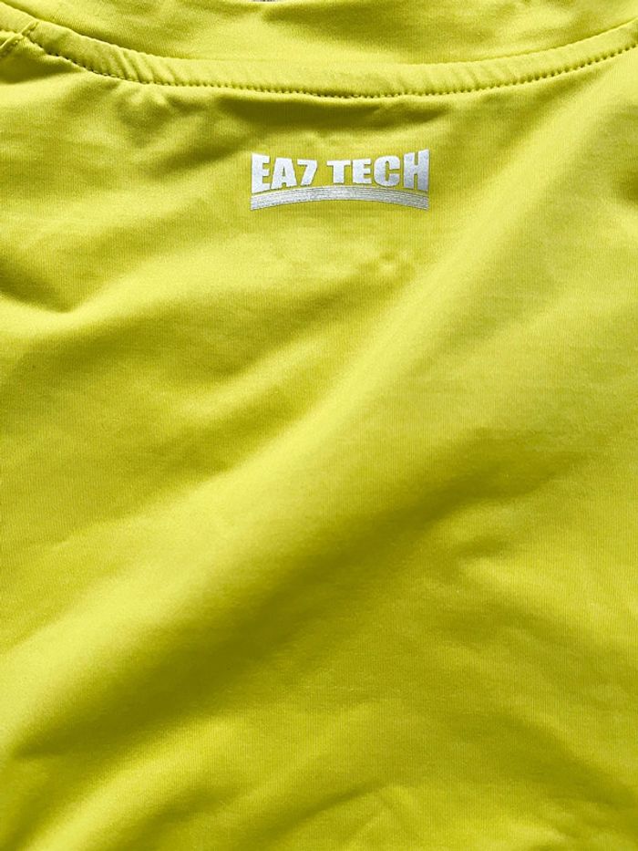 T-shirt sport Emporio Armani Neuf - photo numéro 5