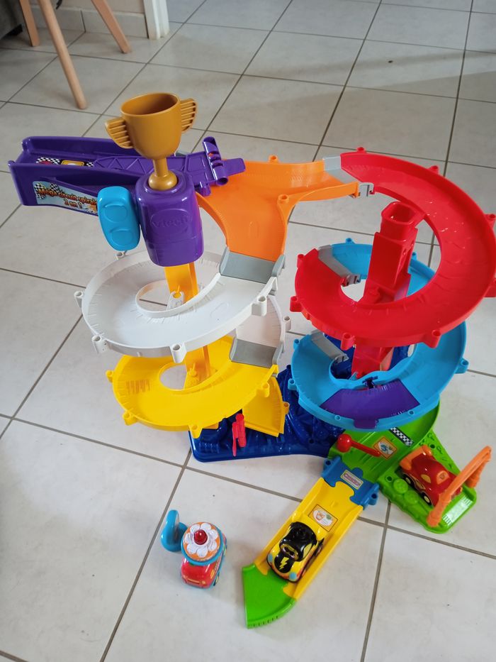 tut tut bolide - photo numéro 2