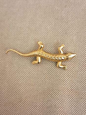 Broche lézard doré vintage