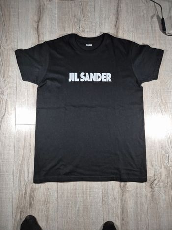 T-shirt noir taille S 