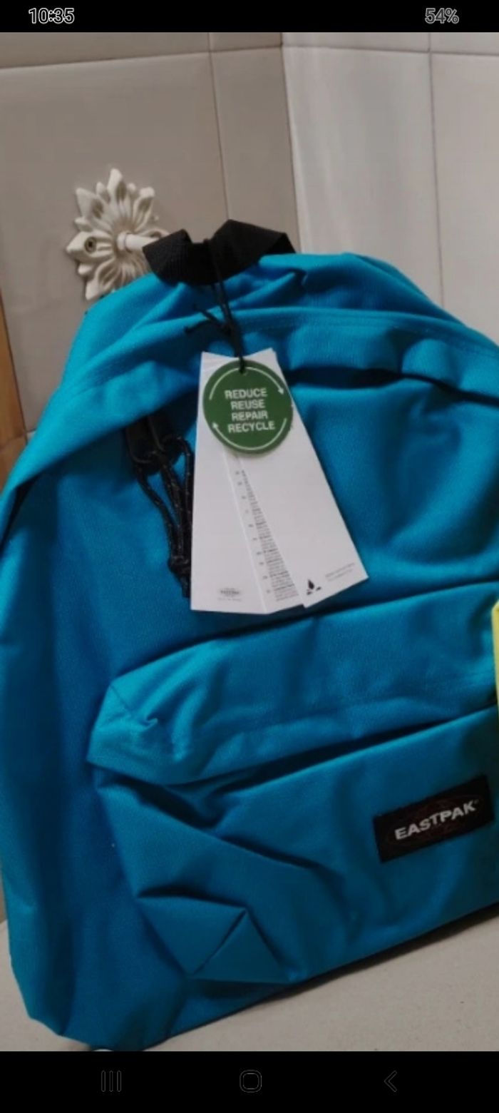 Sac eastpak 24 litres neuf avec étiquette 🏷 - photo numéro 2