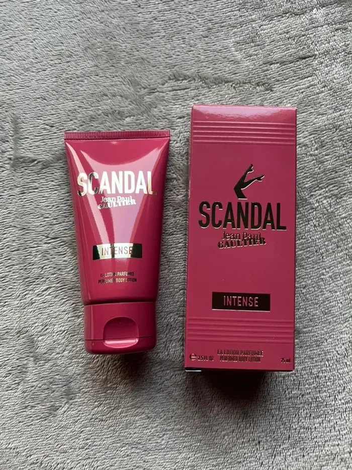 Lait pour le corps Scandal Intense