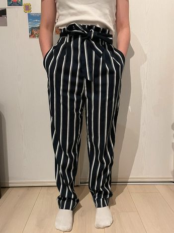 Pantalon fluide à rayures- taille haute