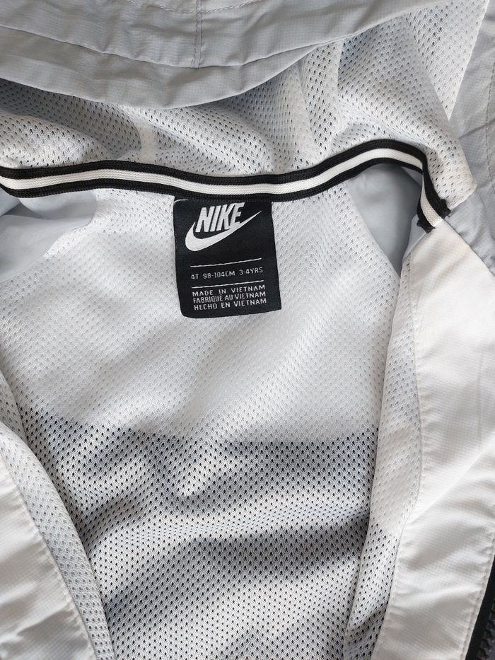 Coupe vent T3/4 NIKE - photo numéro 2