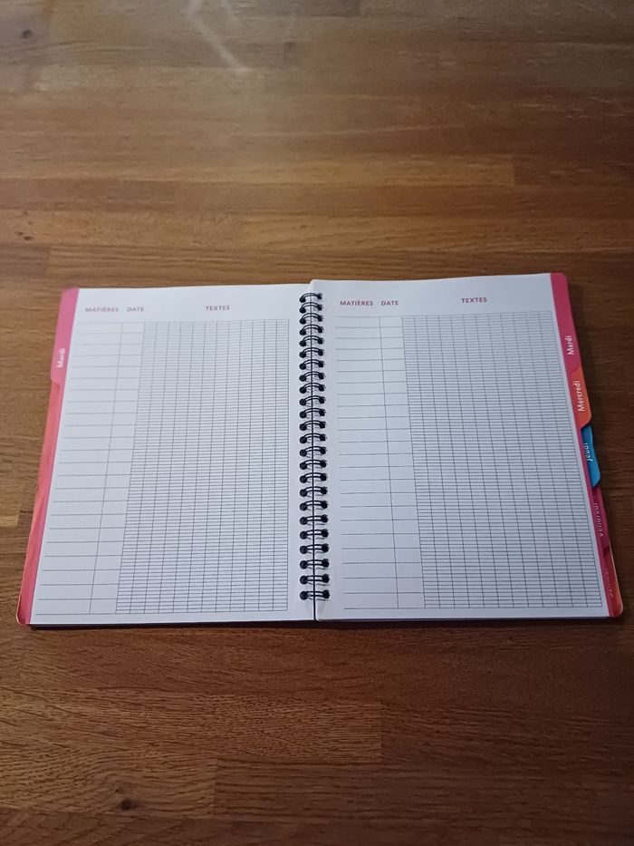 Cahier de texte - photo numéro 2