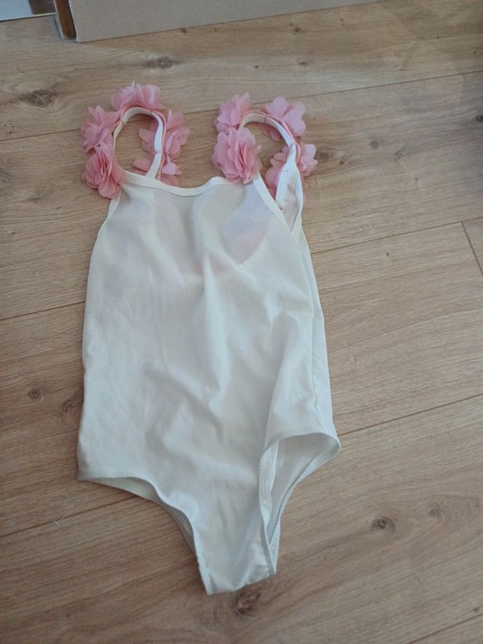 Maillot de bain fille 4/5ans - photo numéro 3