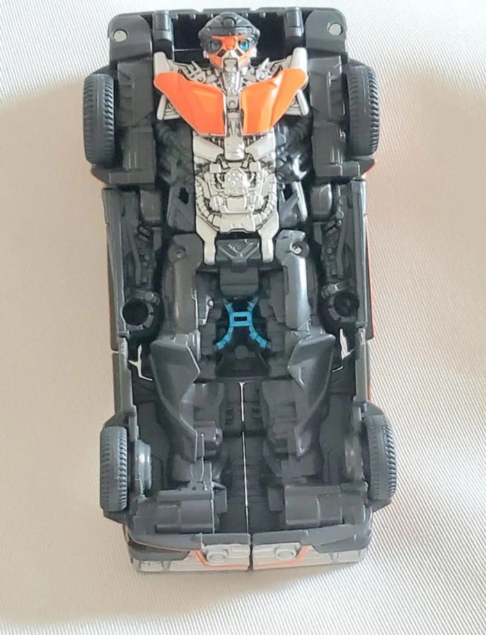 Transformers Bumblebee Autobot Hot Rod - photo numéro 9