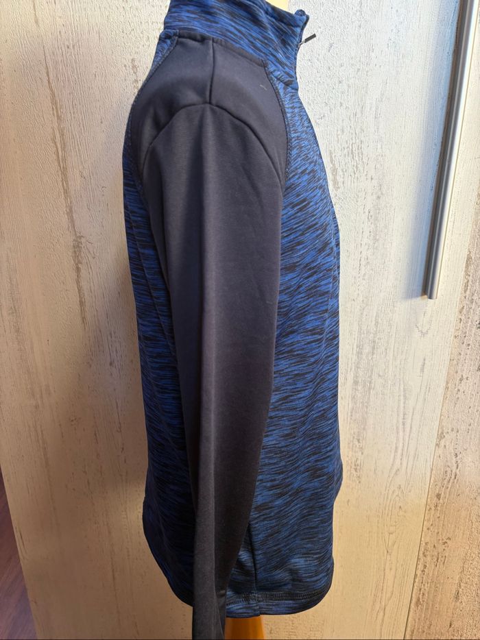 Survêtement de sport garçon taille 122/128 - photo numéro 3