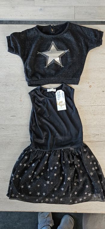 Robe courte noire avec étoiles sans manche avec pull assorti, LPC Girls, 5 ans, neuf