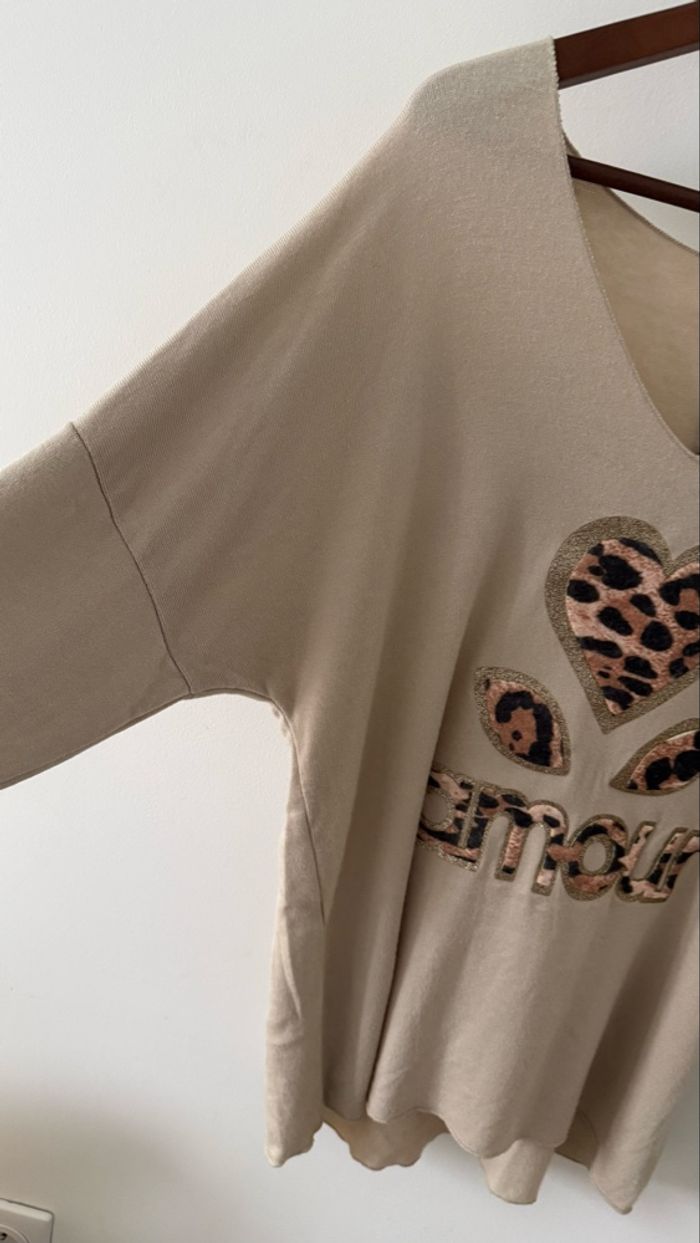 Pull col V cœur léopard amour doré TU - photo numéro 3