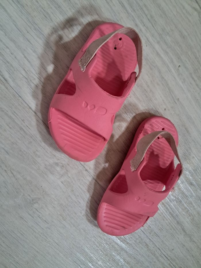 Claquettes piscine - photo numéro 2