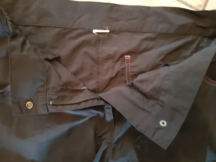 Short sport, Décathlon,  taille 44 - photo numéro 3