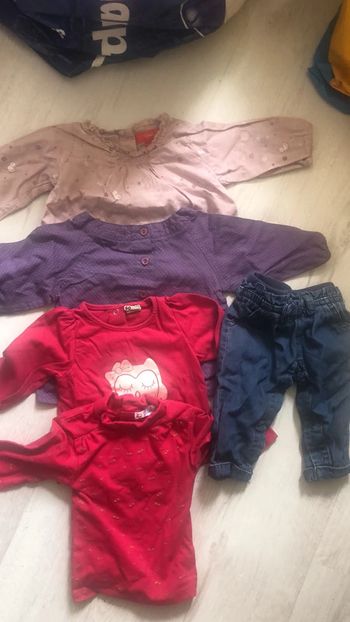 Lot blouse tee shirt ml et pantalon 3 mois