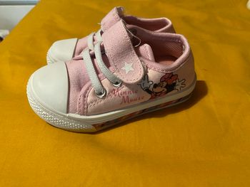 Chaussure rose Minnie taille 22