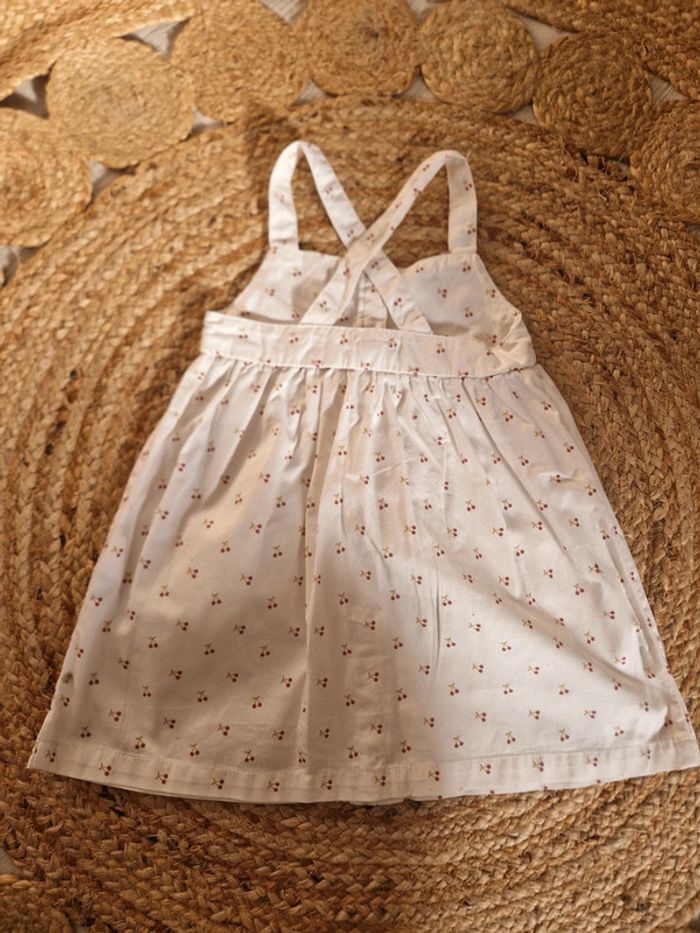 Superbe robe dos croisé blanc cassé motif cerise très chic Kiabi 🍓24 mois🍓 - photo numéro 2