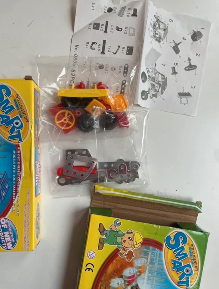 2 boîtes jeu de construction type mécano neuves - photo numéro 2