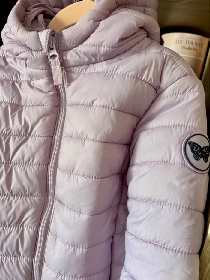 Doudoune légère très bon état 5 ans parme District Center - photo numéro 2