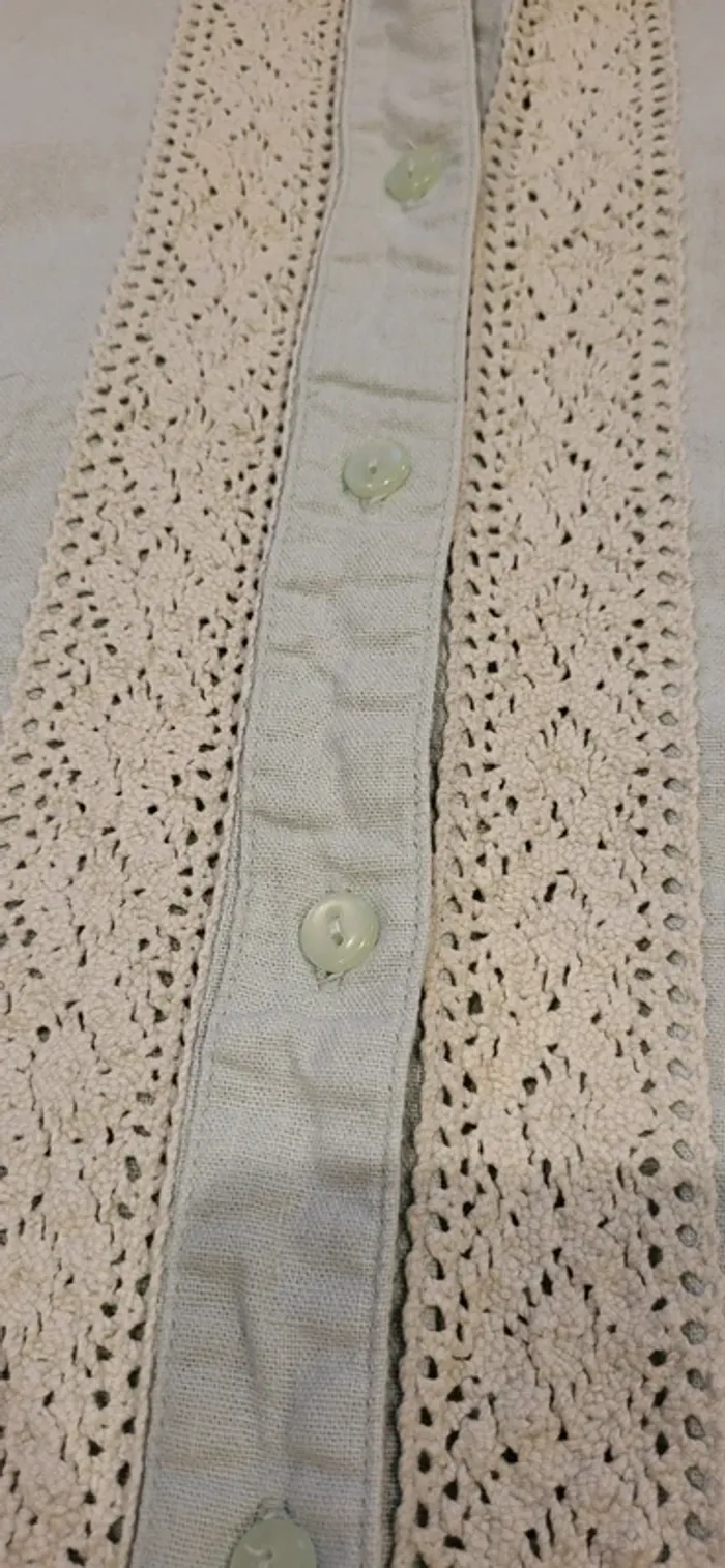 Chemise légère Damart brodée - Taille 52 - Vert pastel - Très bon état - photo numéro 5