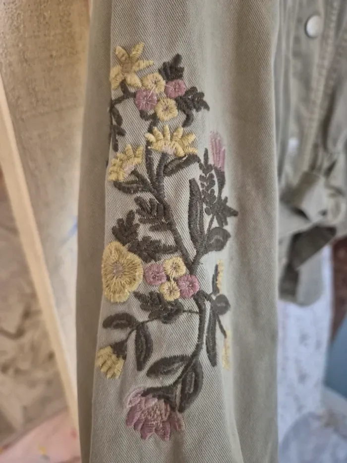 Veste printanière 6 ans - photo numéro 2