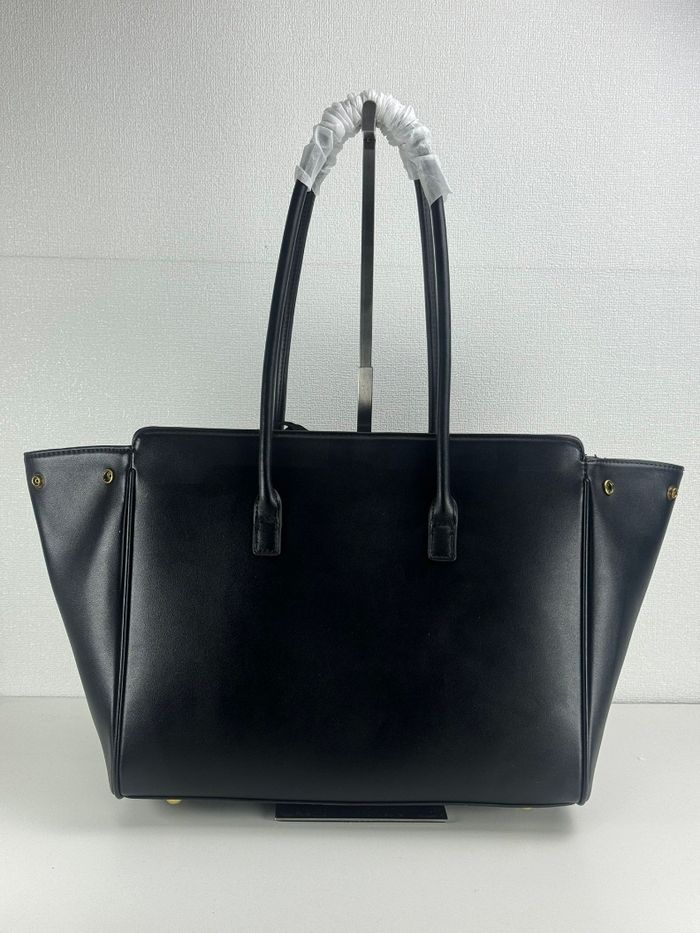 BALENCIAGA - photo numéro 7