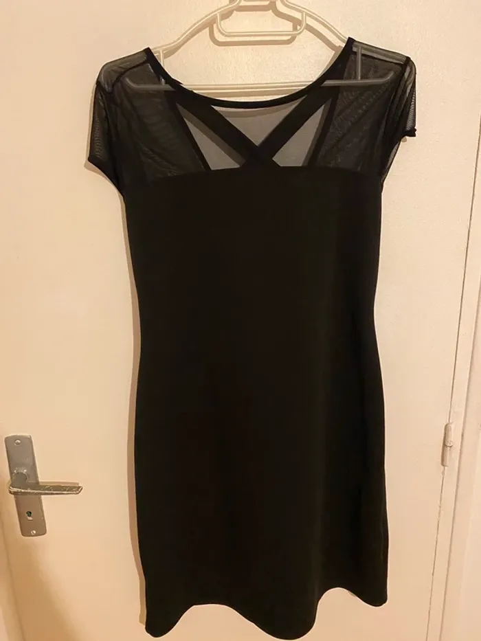 robe noire