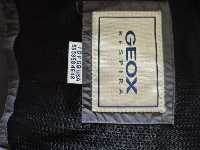 Coupe vent geox casi neuve - photo numéro 9