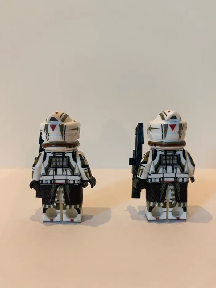 Figurine type lego 2 clones commander. Star Wars - photo numéro 3