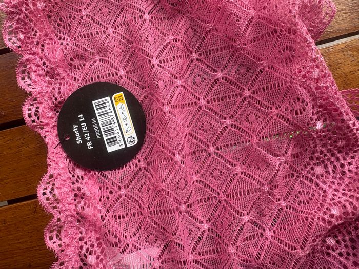Shorty Préambule taille 42 neuf rose - photo numéro 2