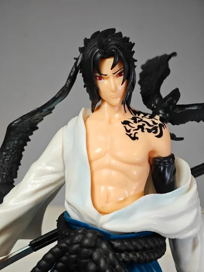 Figurine Naruto : Sasuke 26cm neuve sans boîte - photo numéro 6
