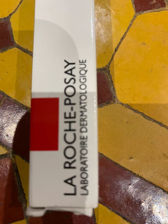 Mascara brun - photo numéro 3