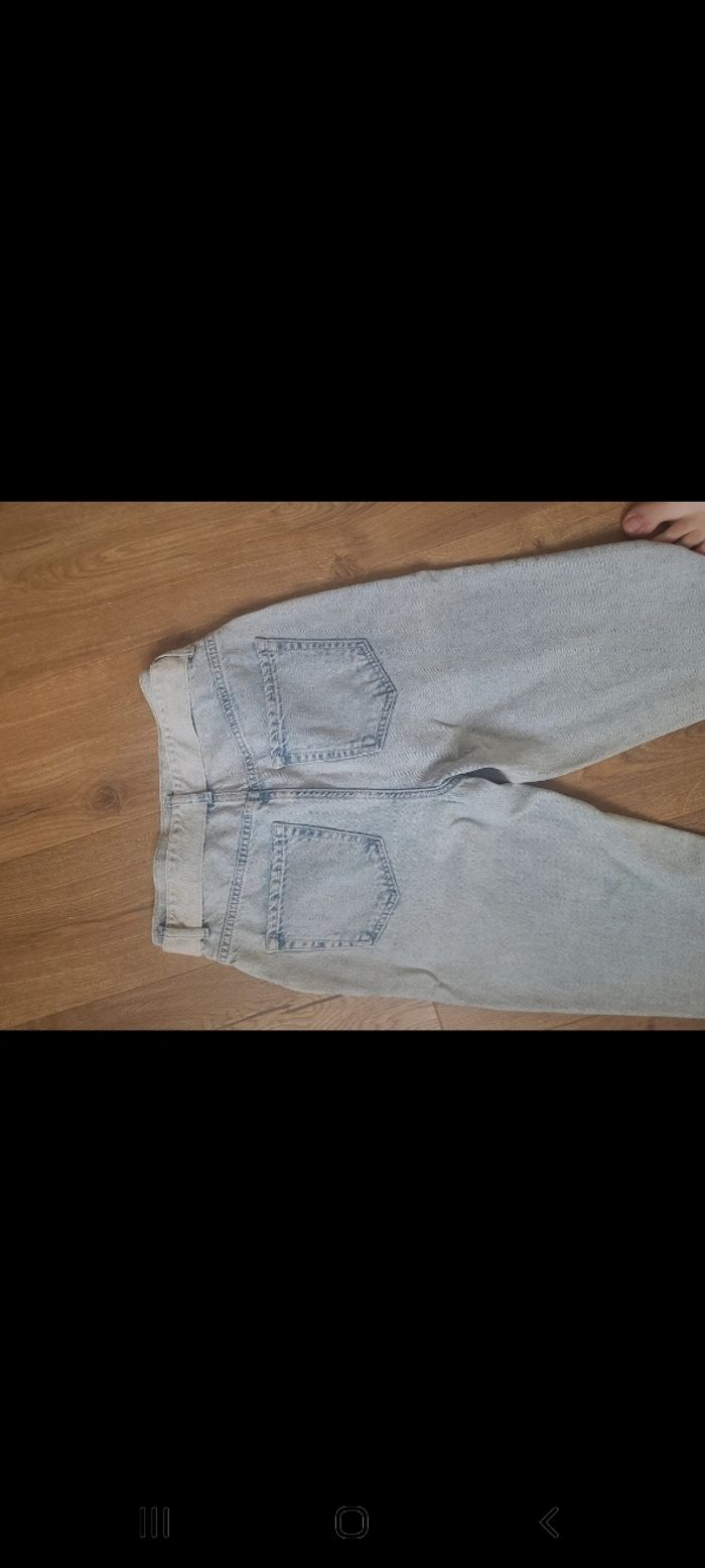 Jeans neuf taille 38 - photo numéro 3