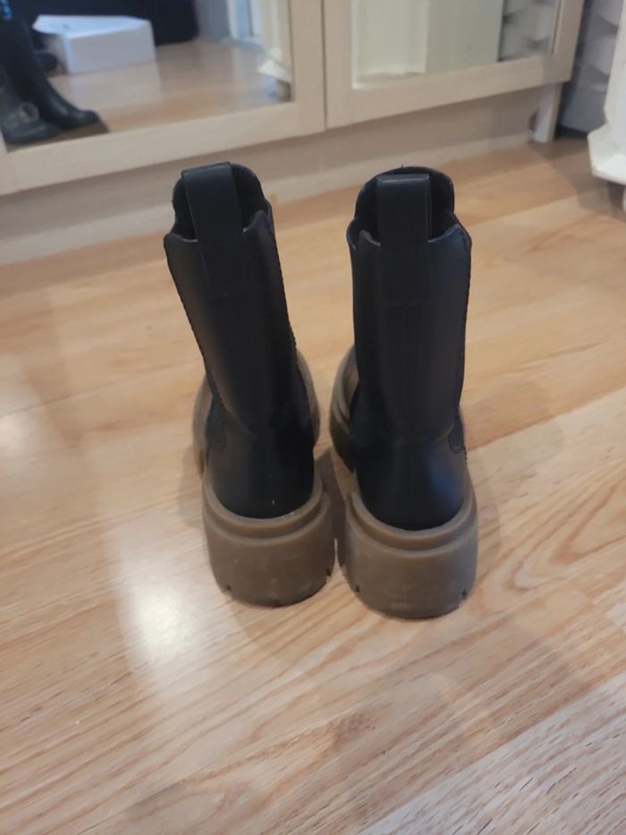 Bottes boots H&M femme pointure 37 - photo numéro 3