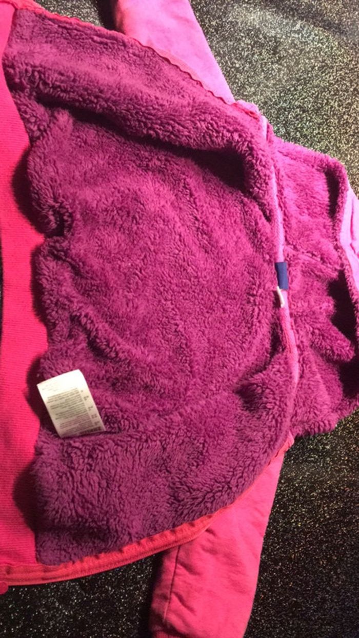 Grosse veste Fille 18 mois - photo numéro 2