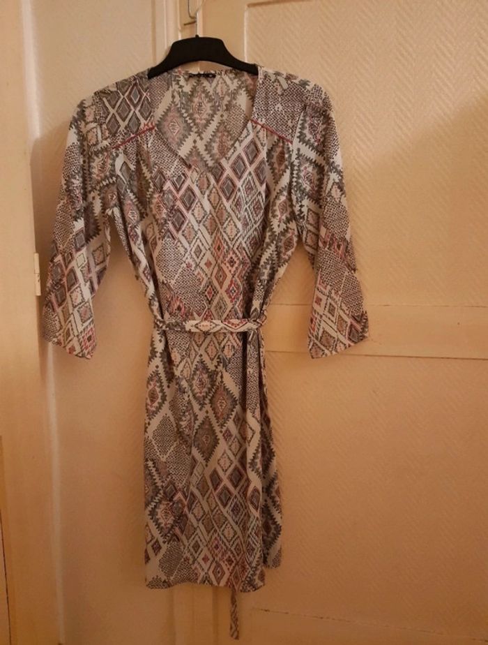 Robe été taille 40 - photo numéro 2