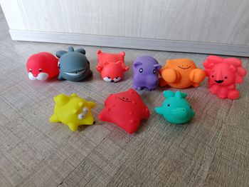 Lot 9 jouets bain