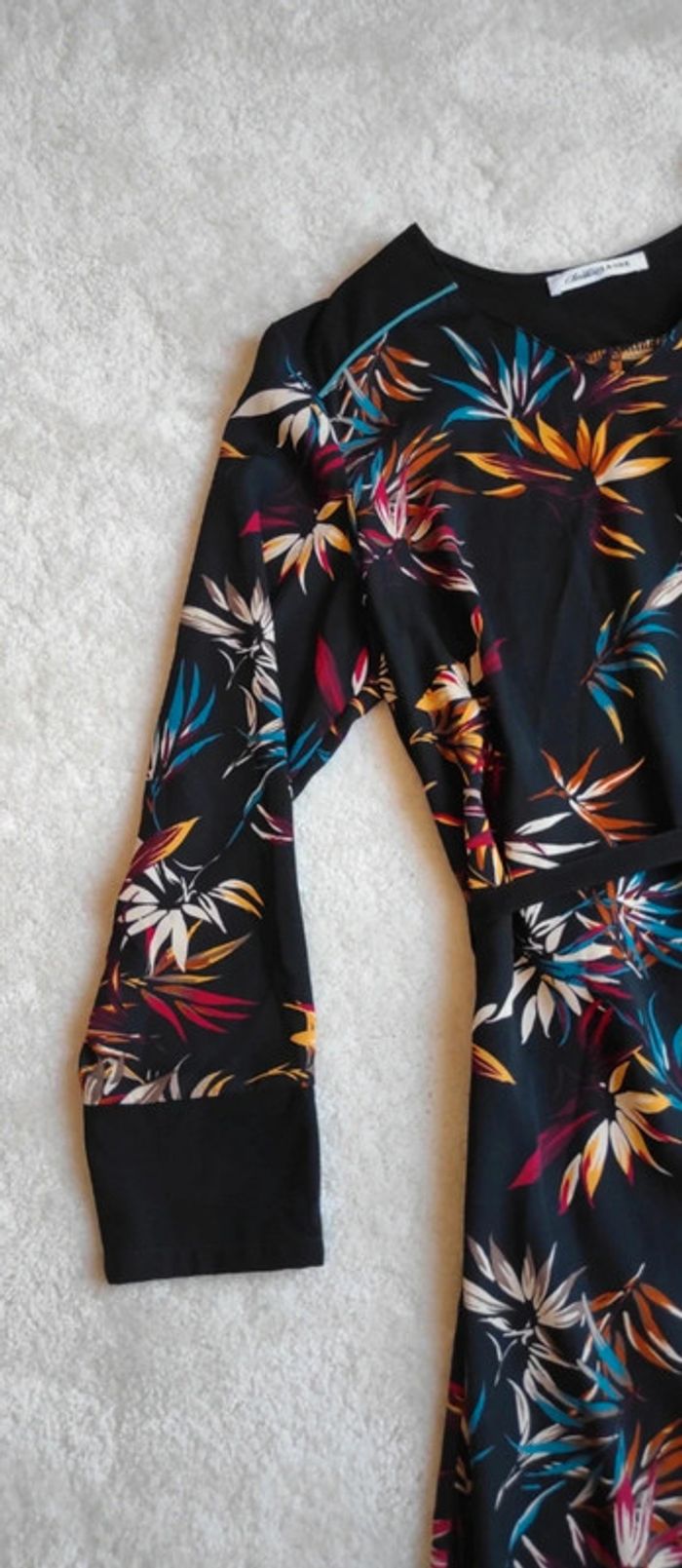 Robe légère et fluide Christine Laure T3 noir motif feuillage coloré - photo numéro 7