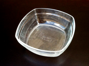 Années 1970 Plat Arcoroc Verre transparent SF (Salaison Française) B Poussin