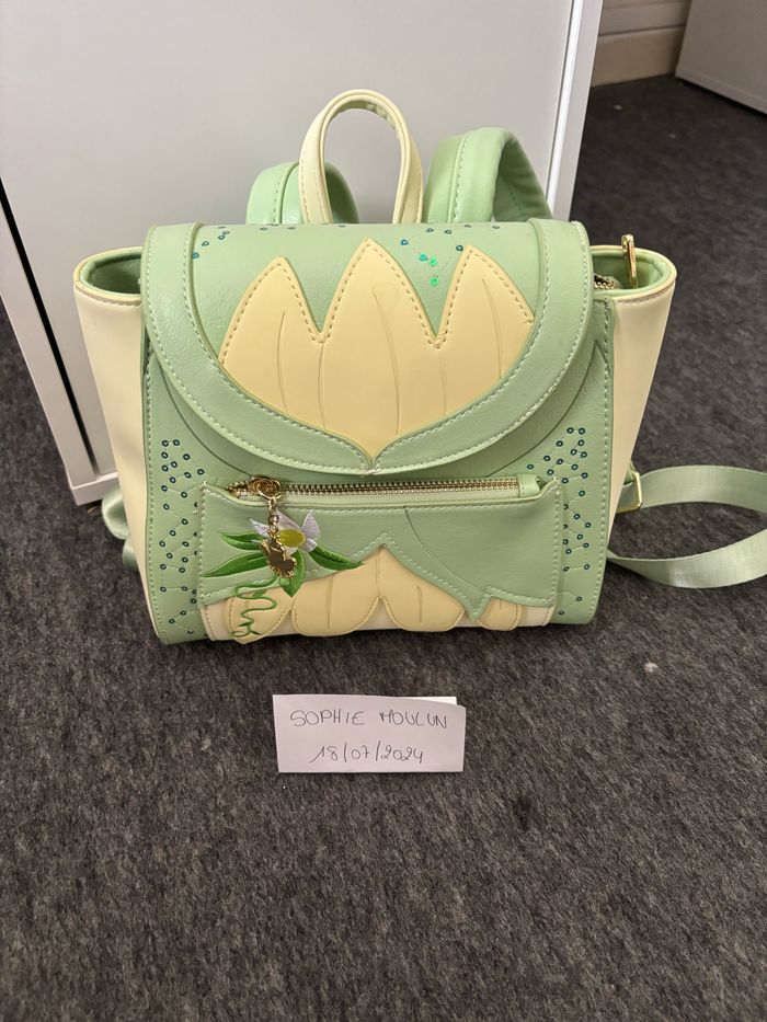Sac Loungefly cosplay Tiana