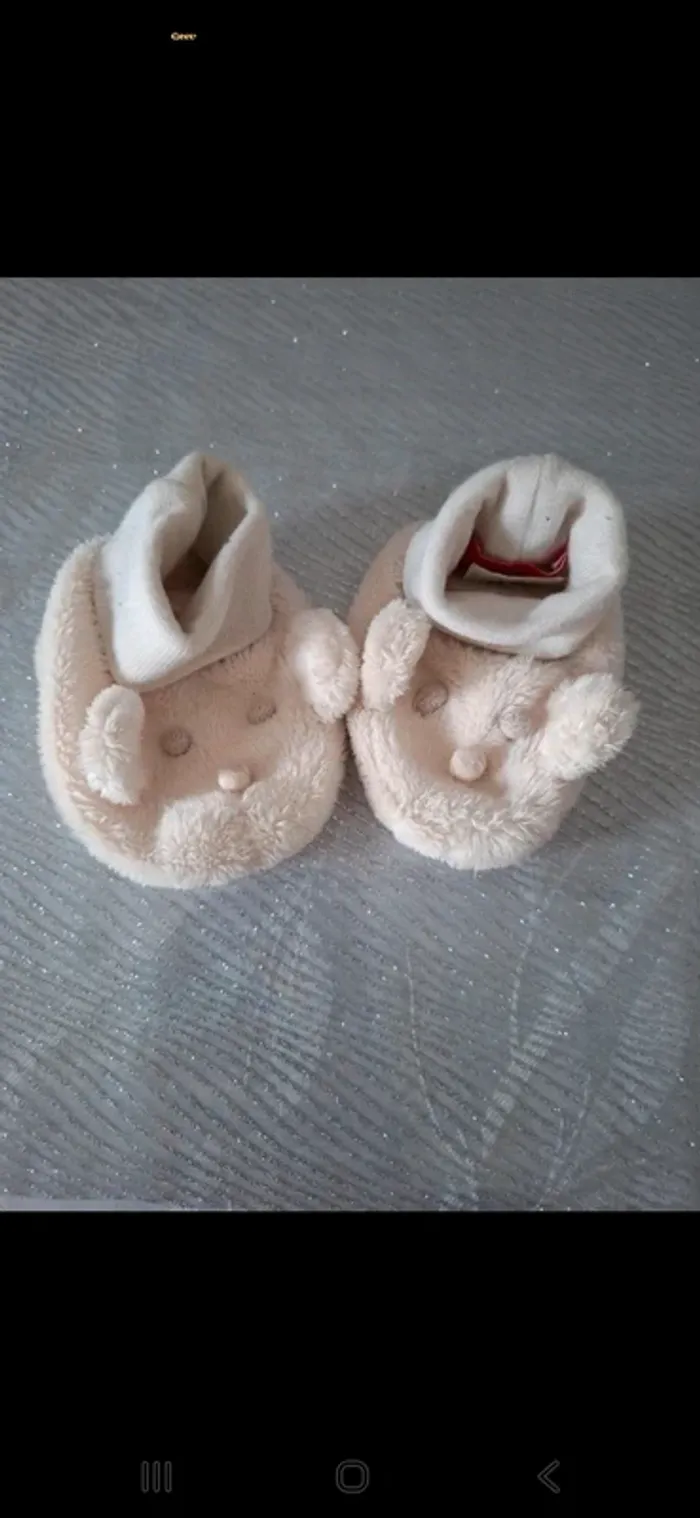 Chaussons naissance taille 0