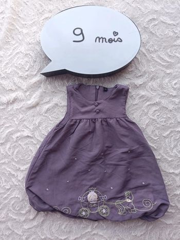 Robe boule Fille 9 mois Princesse carrosse cheval