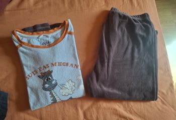 Pyjama marron et crème 12 ans