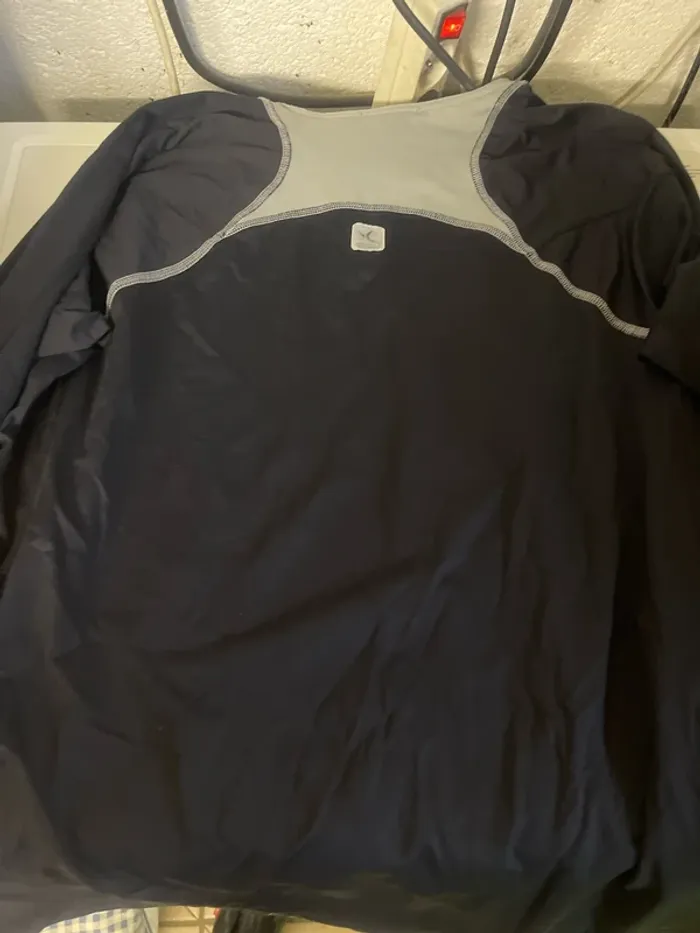Maillot de sport Domyos taille L - photo numéro 4