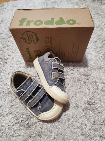 Baskets en toile Froddo taille 23